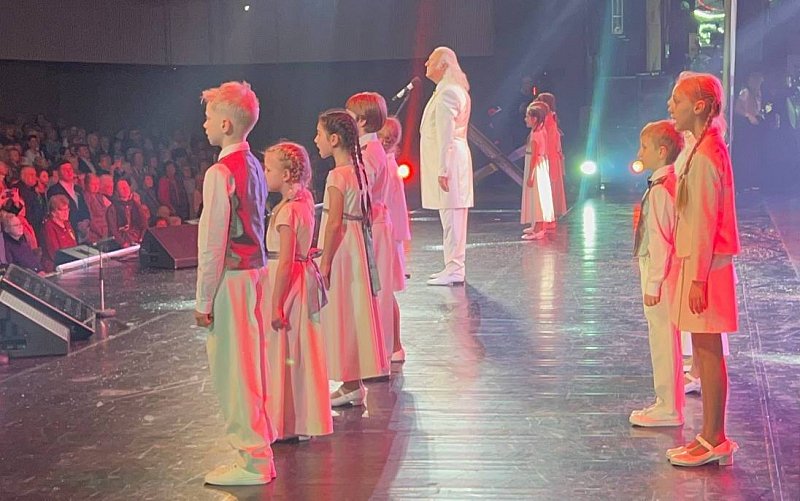 Театр детской песни «Саманта» принял участие в концерте «Ленинградская Победа»